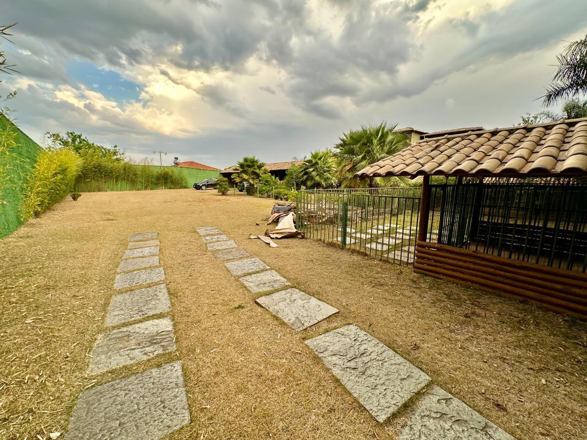 Casa, Bandeirantes (pampulha), 4 Quartos, 10 Vagas, 3 Suítes