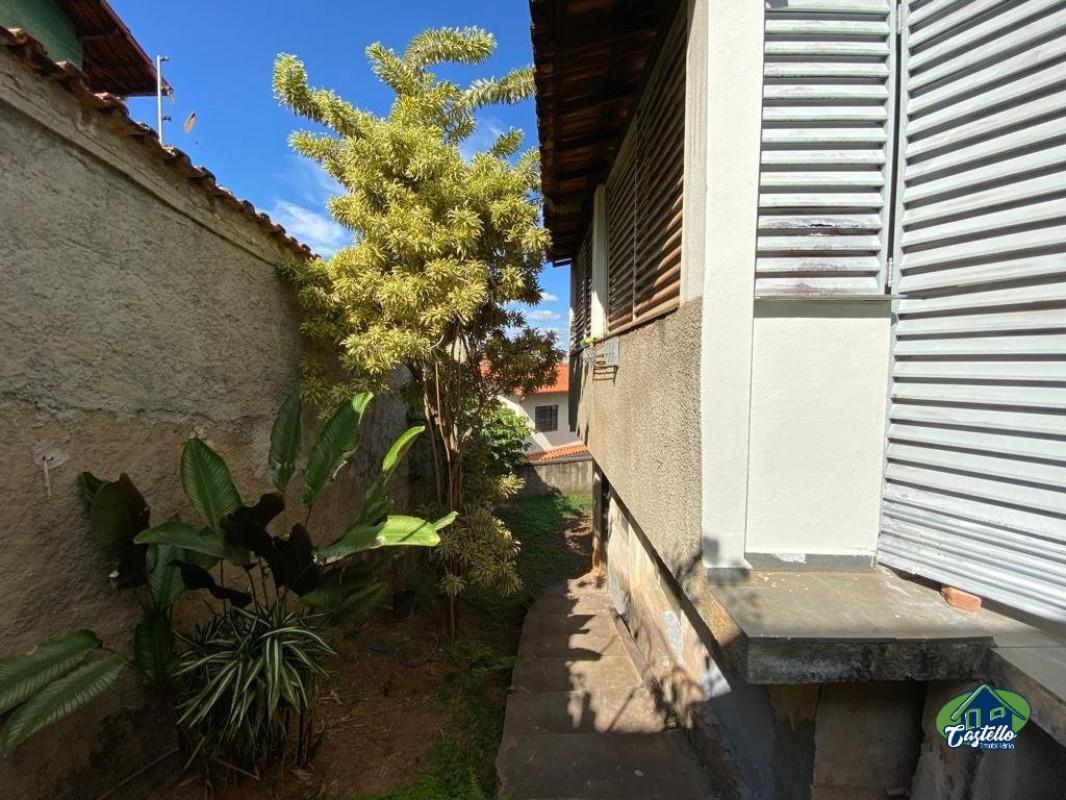 Casa, Nova Cachoeirinha, 3 Quartos, 2 Vagas