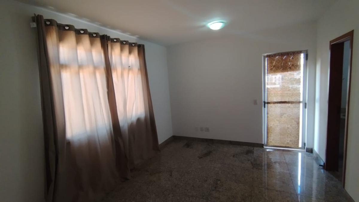 Cobertura, Colégio Batista, 3 Quartos, 2 Vagas, 1 Suíte
