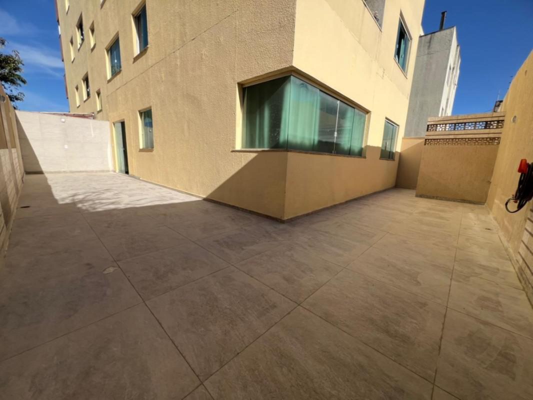 Apartamento, Santa Terezinha, 3 Quartos, 2 Vagas, 1 Suíte
