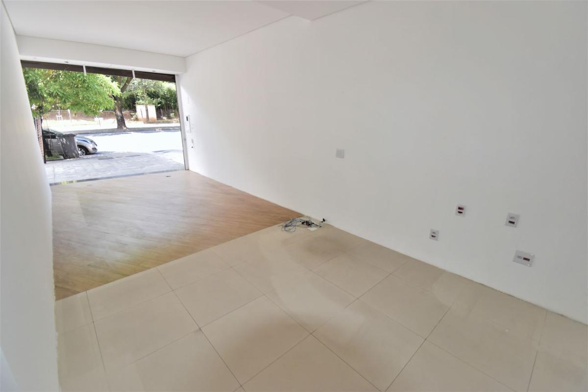 Andar, São José, 0 Quarto, 1 Vaga