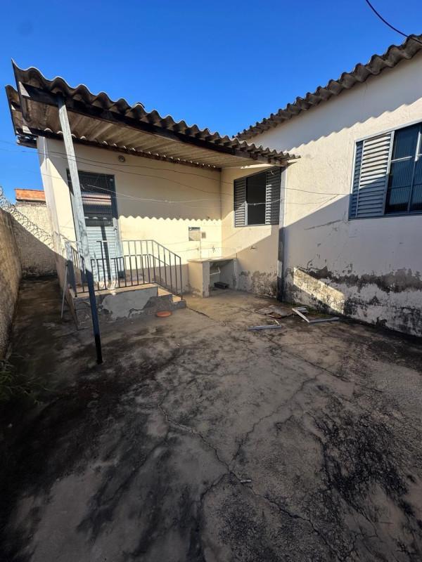 Casa, Jardim Sion, 0 Quarto, 0 Vaga