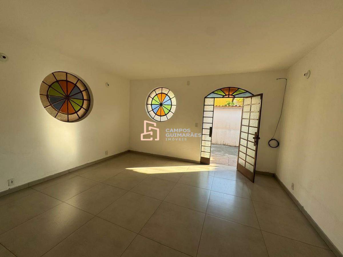 Casa, Átila de Paiva, 3 Quartos, 2 Vagas, 1 Suíte