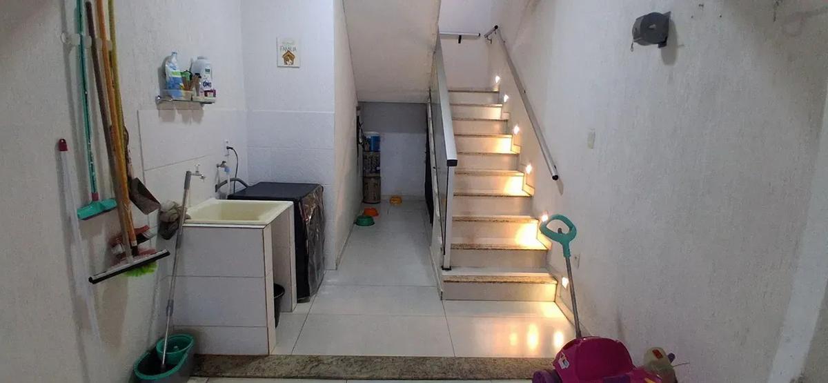 Casa, Vale das Orquídeas, 2 Quartos, 2 Vagas
