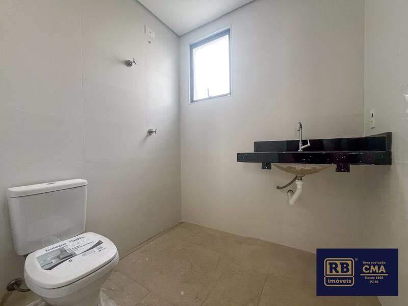 Apartamento, Floresta, 2 Quartos, 2 Vagas, 2 Suítes