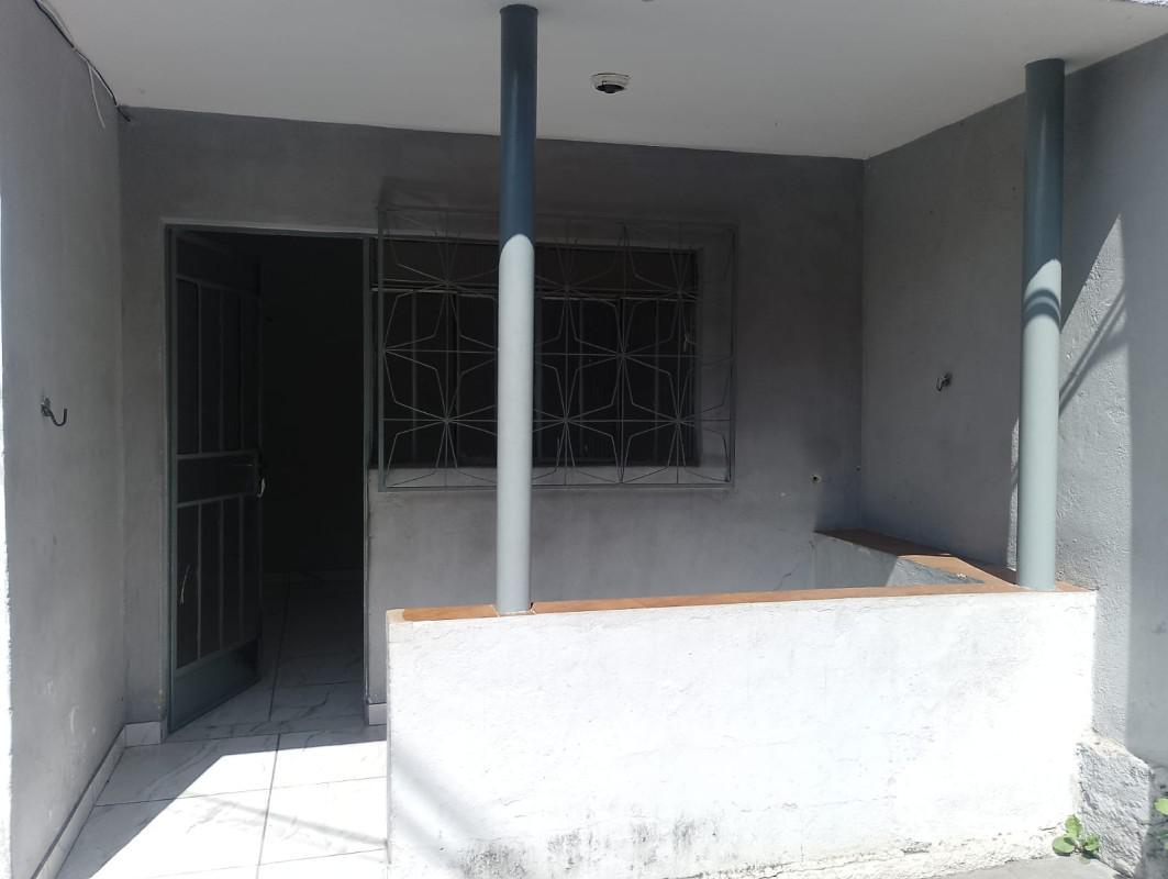 Casa, Industrial, 2 Quartos, 2 Vagas