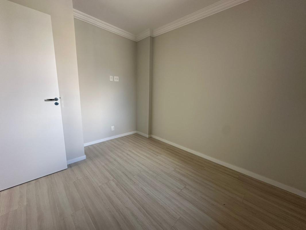 Apartamento, Sagrada Família, 3 Quartos, 2 Vagas, 1 Suíte