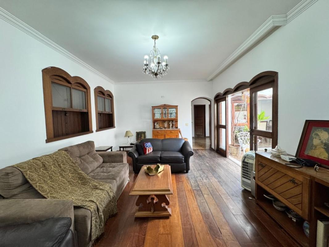 Casa Comercial, São Luiz (pampulha), 3 Quartos, 3 Vagas, 1 Suíte