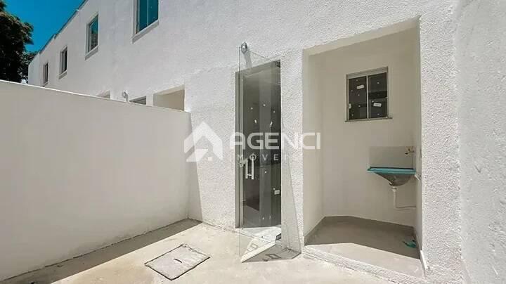 Casa, Piratininga (venda Nova), 2 Quartos, 0 Vaga, 2 Suítes