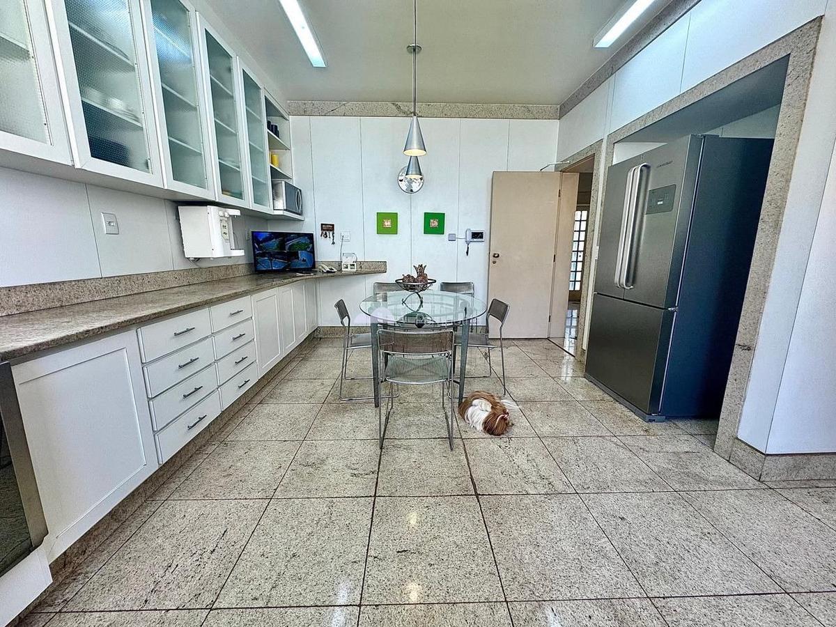 Casa, Garças, 4 Quartos, 13 Vagas, 3 Suítes