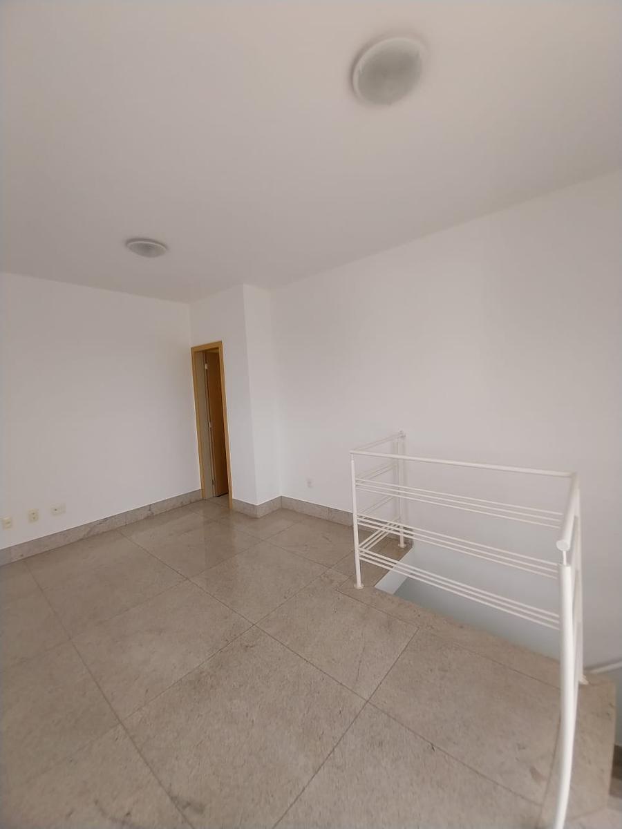Cobertura, Castelo, 3 Quartos, 2 Vagas, 1 Suíte