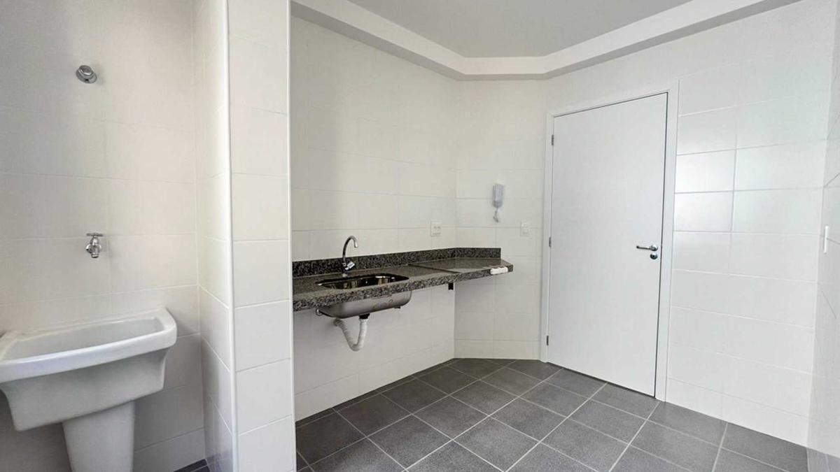 Apartamento, Serra, 2 Quartos, 2 Vagas, 1 Suíte