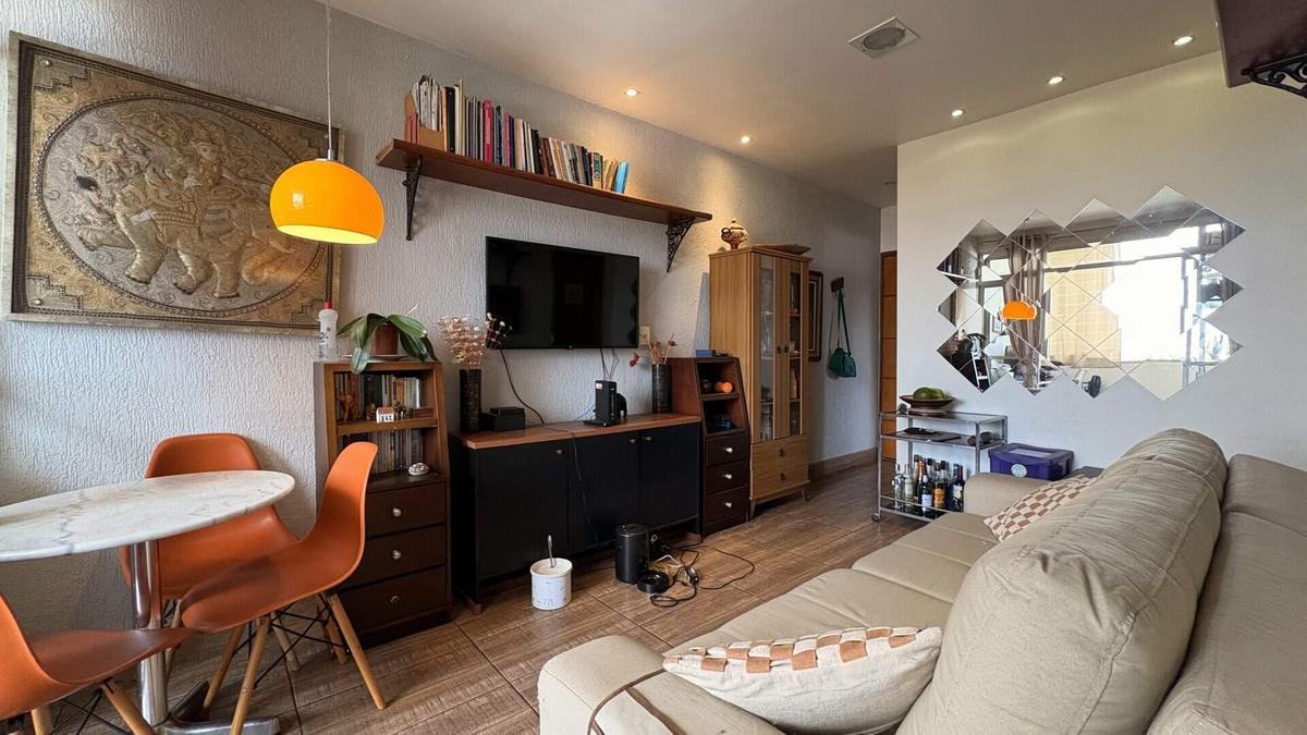 Apartamento, Estoril, 2 Quartos, 1 Vaga, 1 Suíte