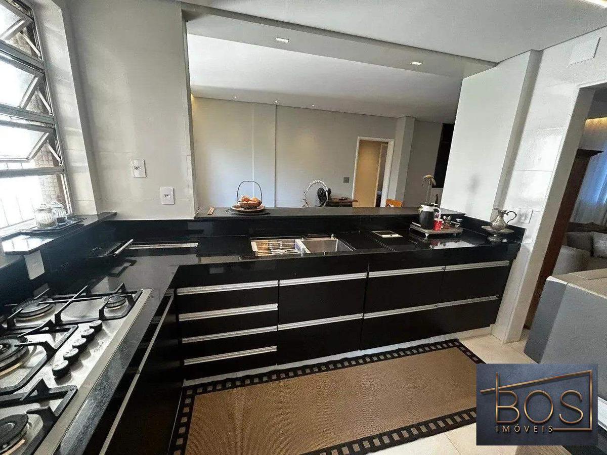 Apartamento, Vila Paris, 4 Quartos, 2 Vagas, 1 Suíte