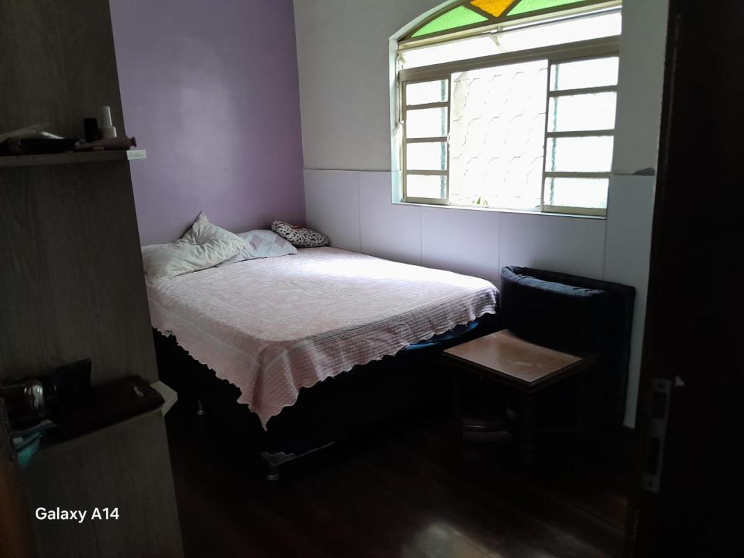 Casa, Maria Helena, 3 Quartos, 2 Vagas, 1 Suíte