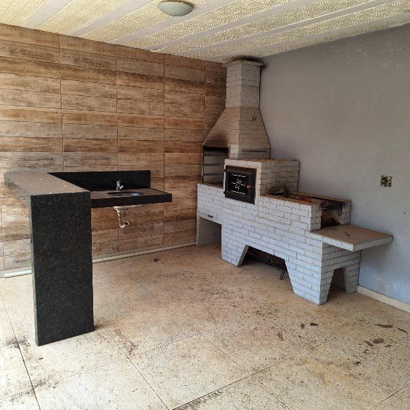 Fazenda, Vila Suzana, 5 Quartos, 8 Vagas, 1 Suíte