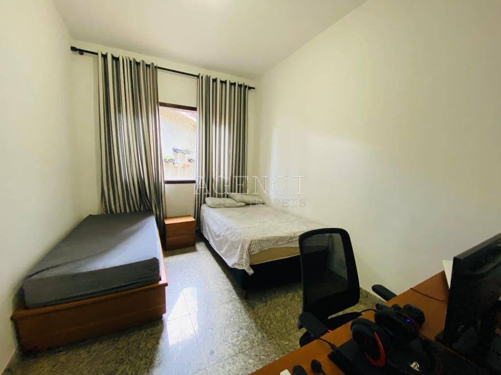 Casa, Bandeirantes (pampulha), 5 Quartos, 0 Vaga, 4 Suítes