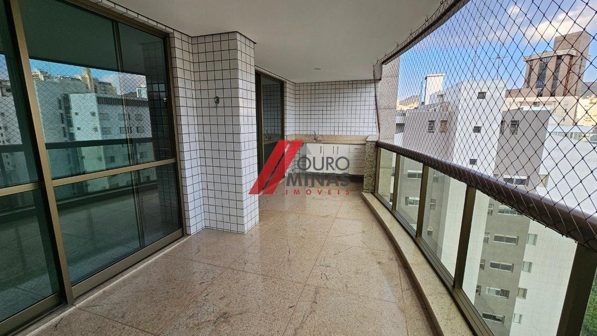 Apartamento, Funcionários, 4 Quartos, 4 Vagas, 2 Suítes