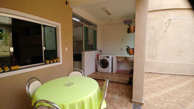 Casa, Arvoredo, 4 Quartos, 3 Vagas, 1 Suíte