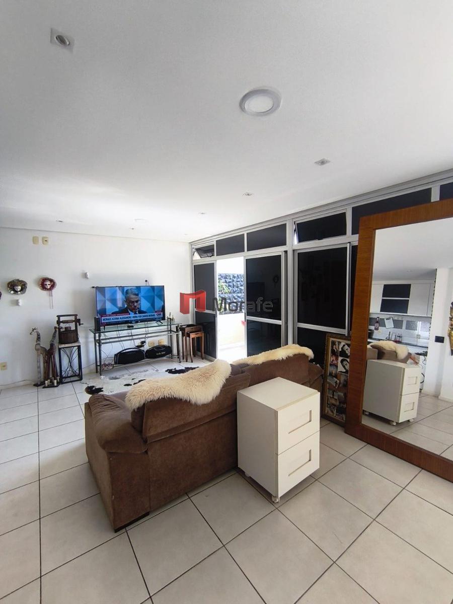 Apartamento, Centro, 2 Quartos, 0 Vaga