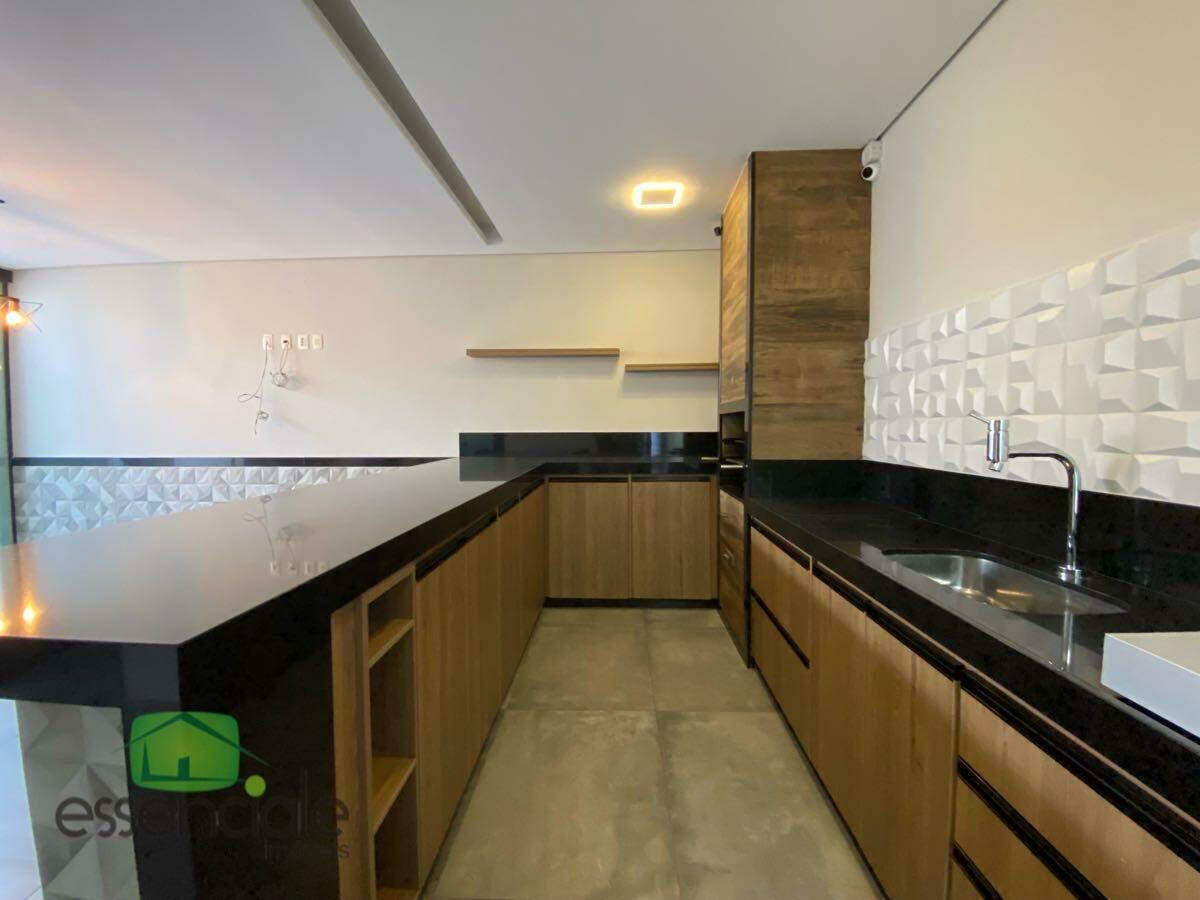 Casa, Conjunto Água Branca, 3 Quartos, 4 Vagas, 1 Suíte