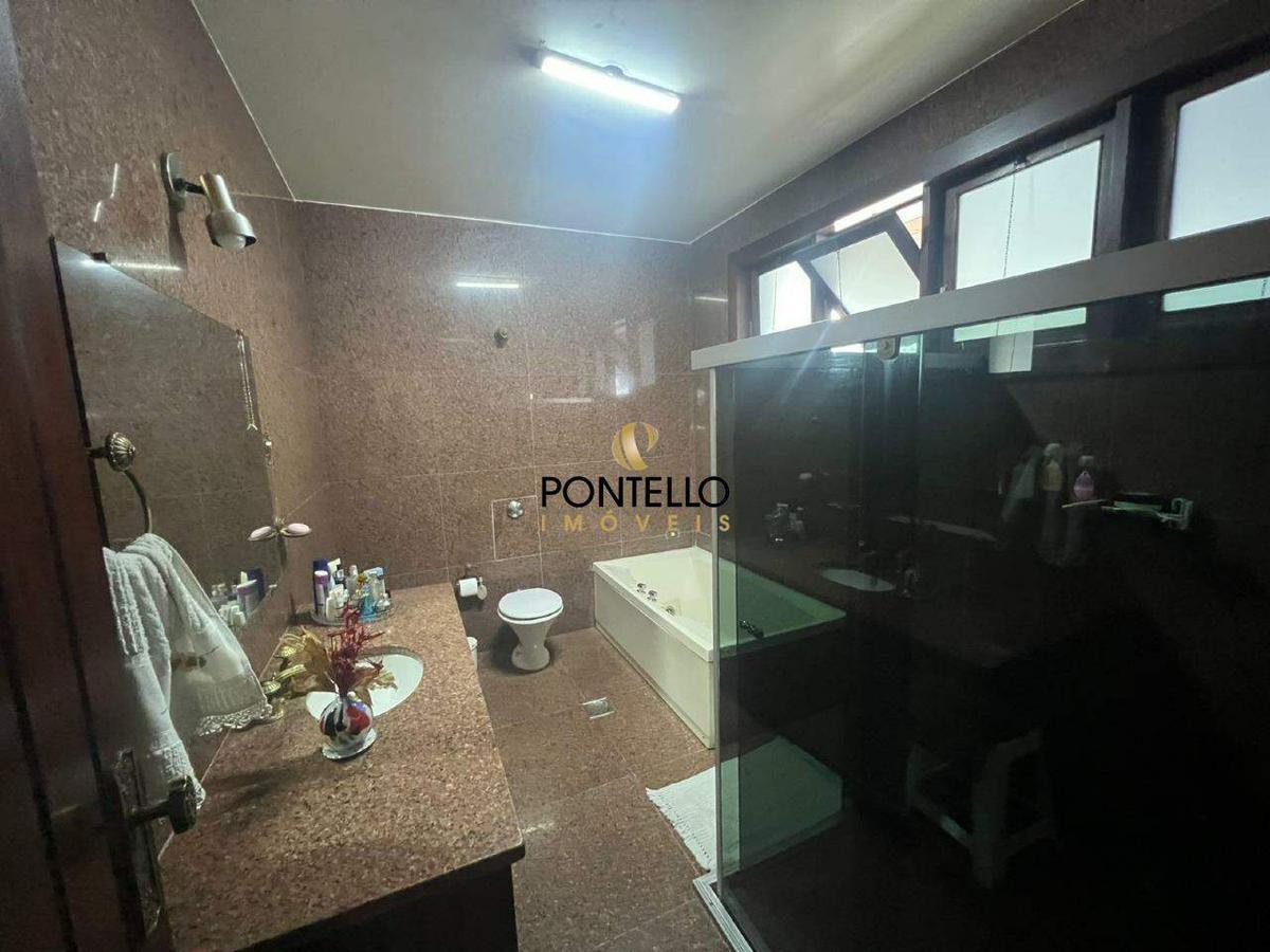 Casa, Jardim Cambuí, 4 Quartos, 10 Vagas, 1 Suíte