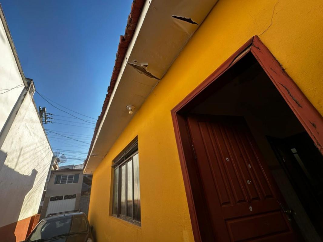 Casa, Centro, 5 Quartos, 2 Vagas