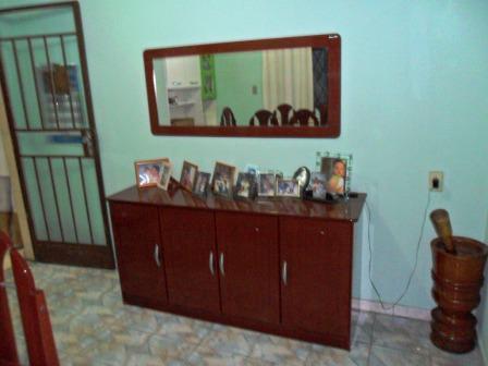 Casa, Oitis, 3 Quartos, 6 Vagas, 0 Suíte