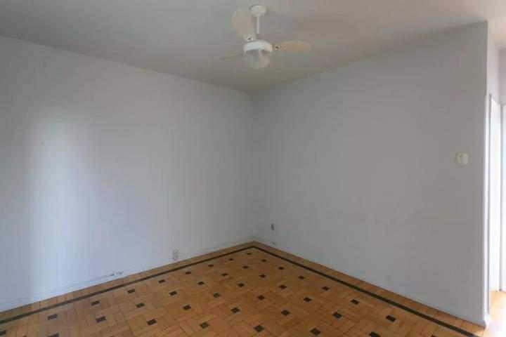 Apartamento, Floresta, 2 Quartos, 0 Vaga