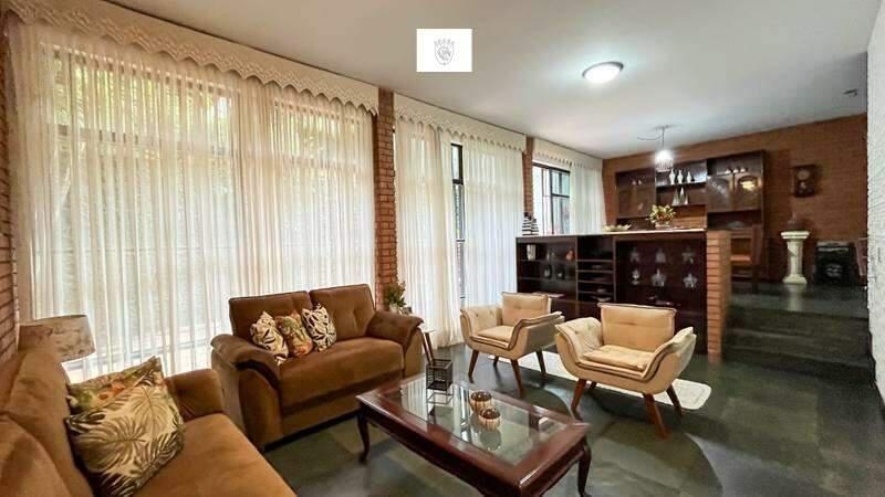 Casa, Comiteco, 4 Quartos, 3 Vagas, 2 Suítes