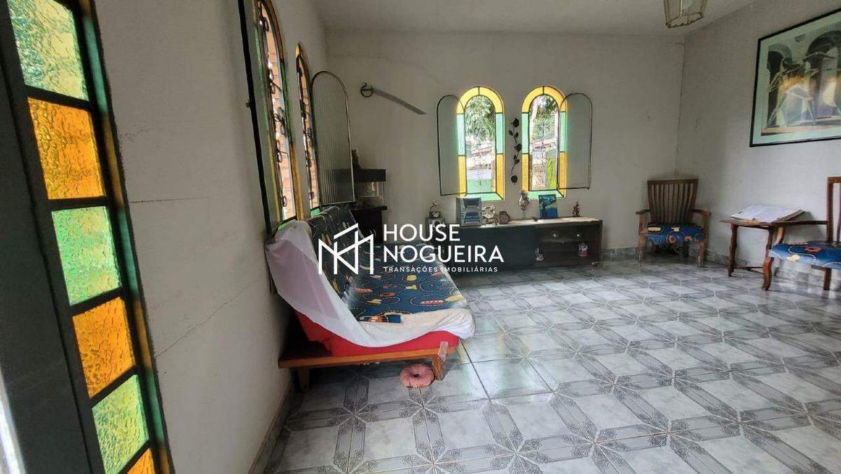 Casa, Araguaia, 3 Quartos, 2 Vagas, 2 Suítes