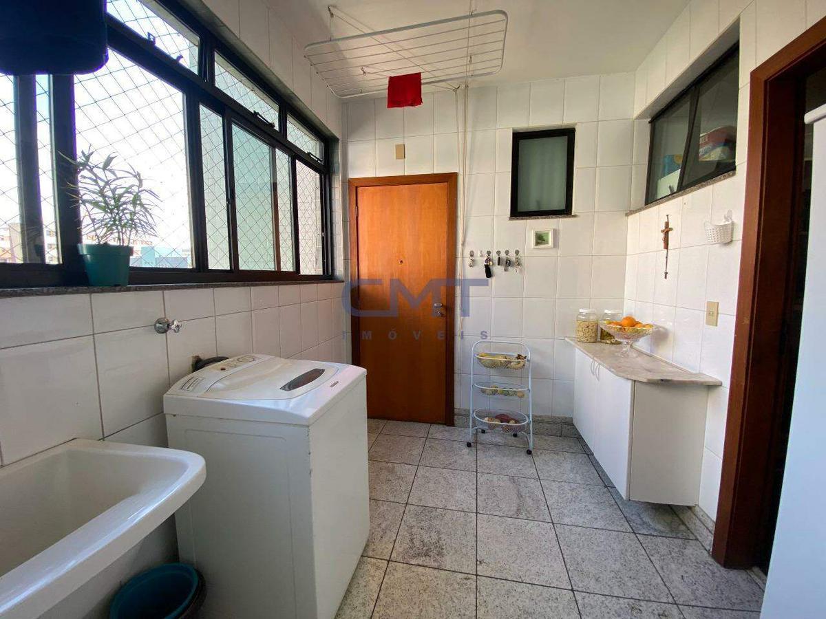 Apartamento, Funcionários, 4 Quartos, 3 Vagas, 2 Suítes