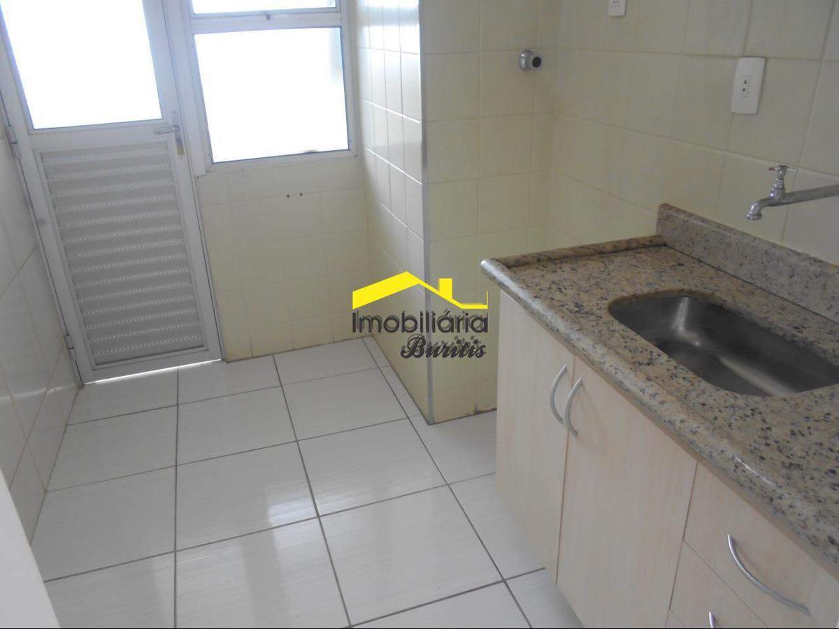 Apartamento, Estoril, 2 Quartos, 2 Vagas, 1 Suíte