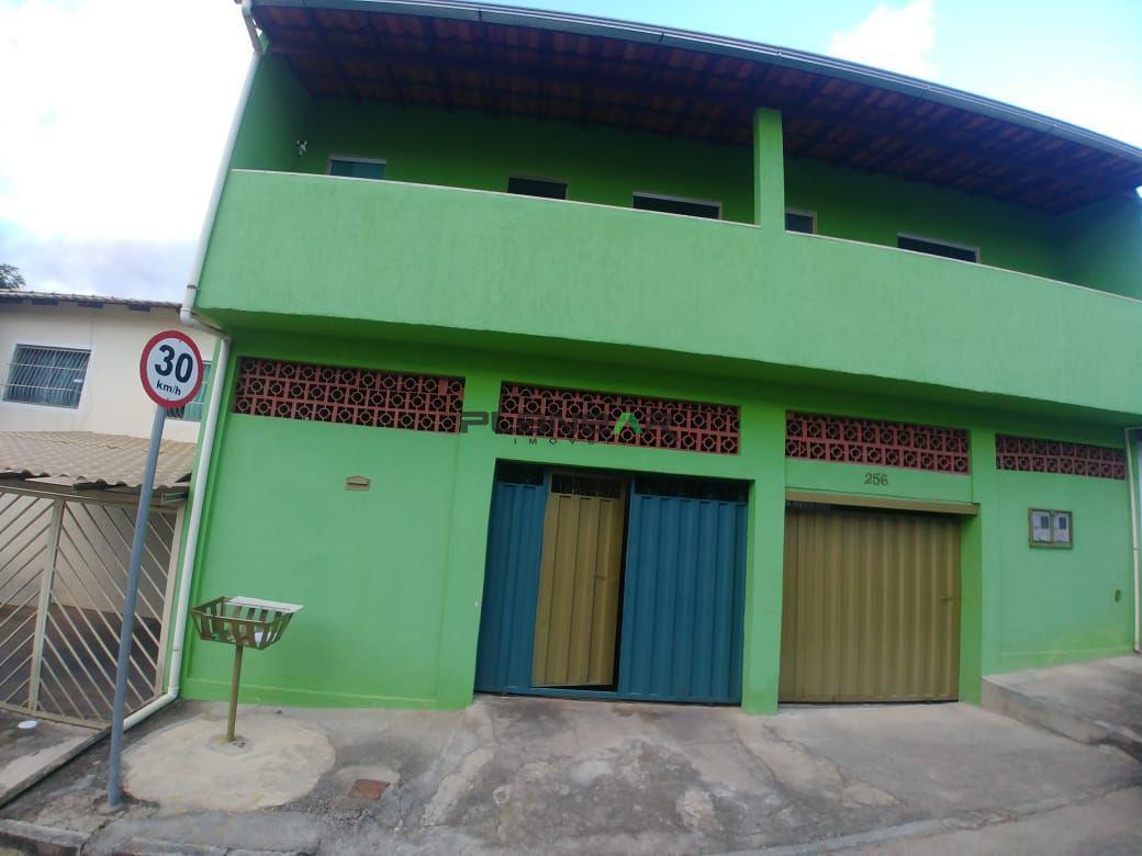 Casa, São Pedro, 5 Quartos, 2 Vagas, 1 Suíte