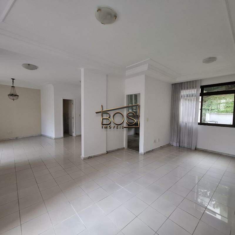 Apartamento, Luxemburgo, 4 Quartos, 3 Vagas, 1 Suíte
