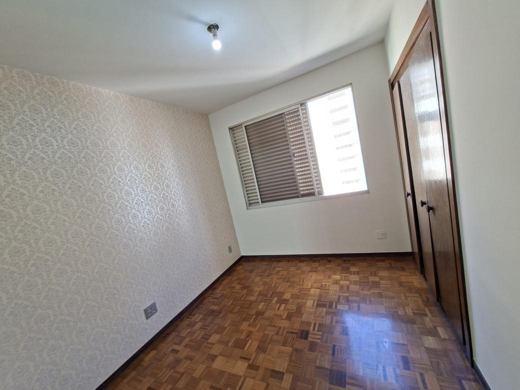 Apartamento, Funcionários, 4 Quartos, 2 Vagas, 1 Suíte