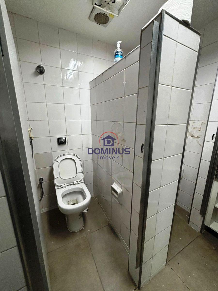 Galpão, São João Batista, 0 Quarto, 0 Vaga