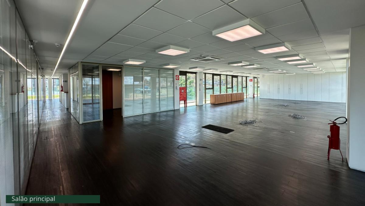 Sala, Santa Lúcia, 8 Quartos, 5 Vagas