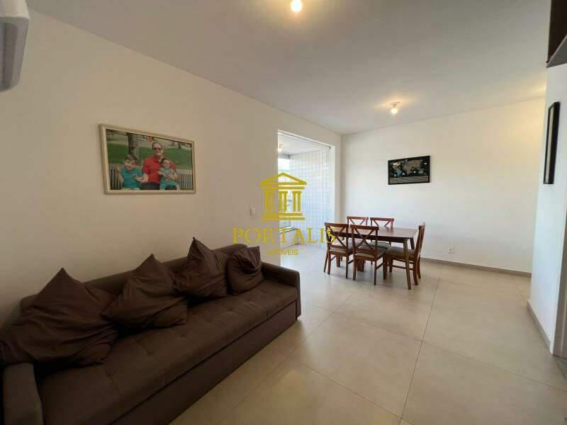 Apartamento, Sagrada Família, 3 Quartos, 2 Vagas, 1 Suíte
