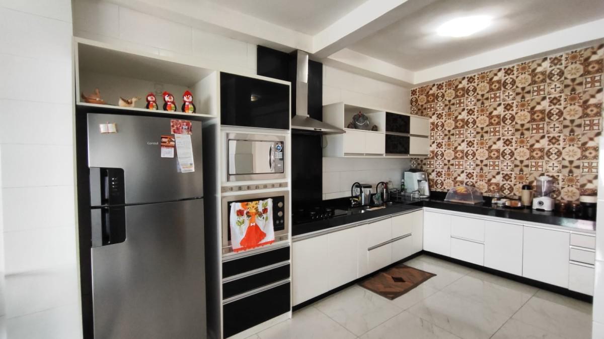 Casa, Jardim Alvorada, 3 Quartos, 1 Vaga, 1 Suíte
