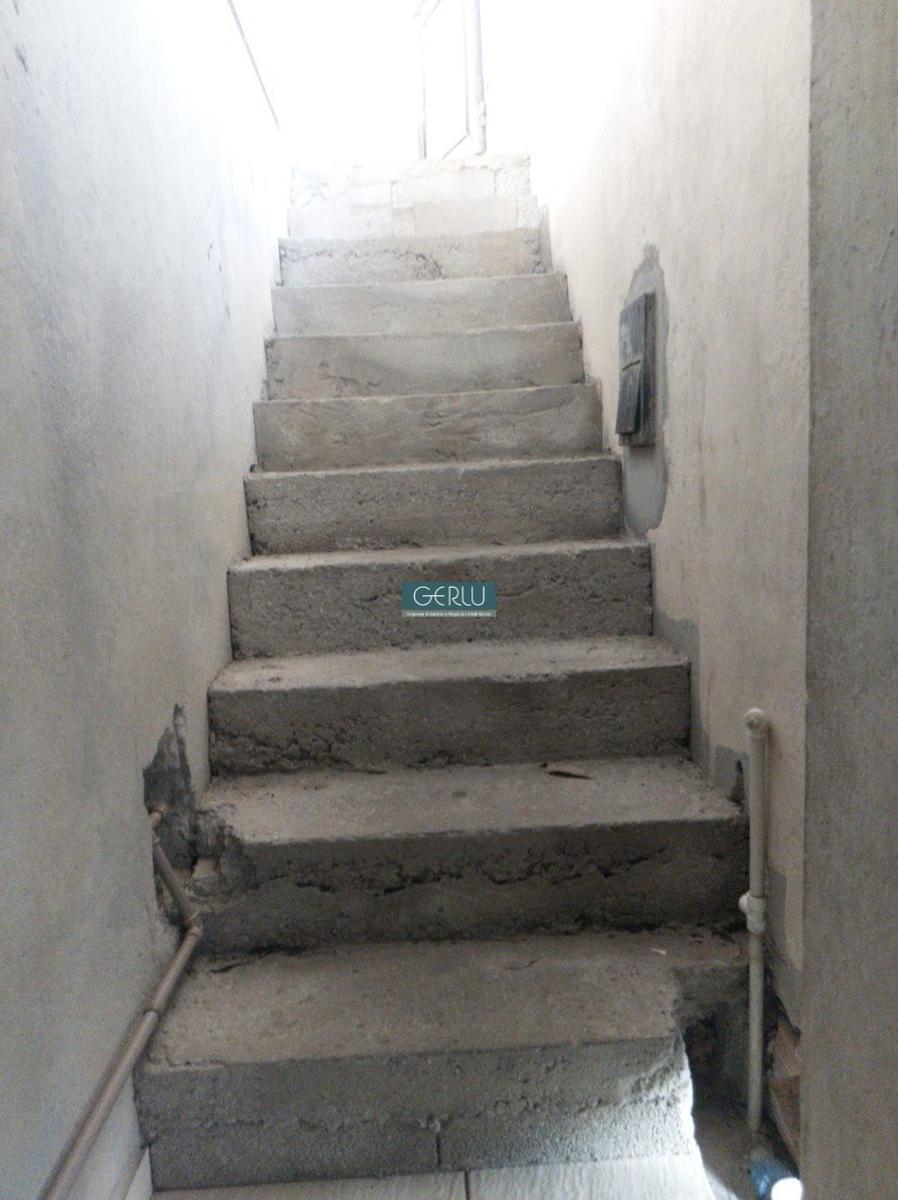 Casa, Bom Retiro, 5 Quartos, 2 Vagas, 1 Suíte