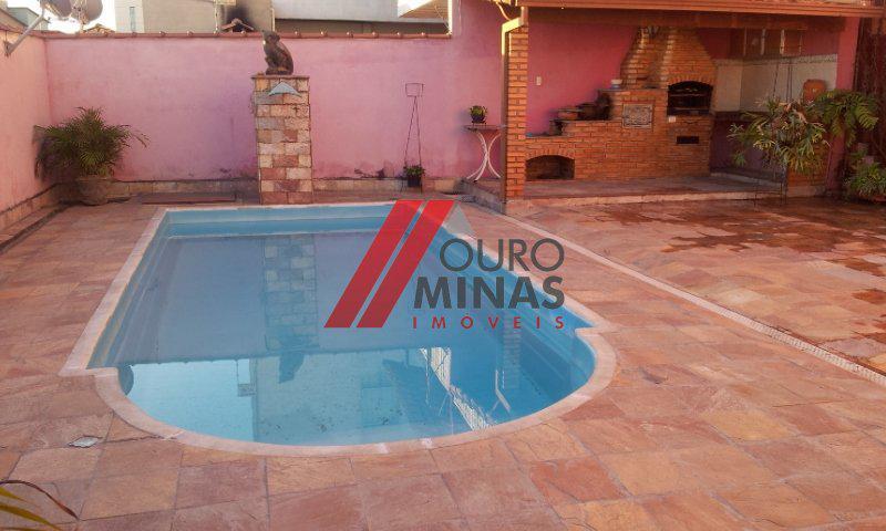 Casa, Santa Mônica, 5 Quartos, 6 Vagas, 2 Suítes