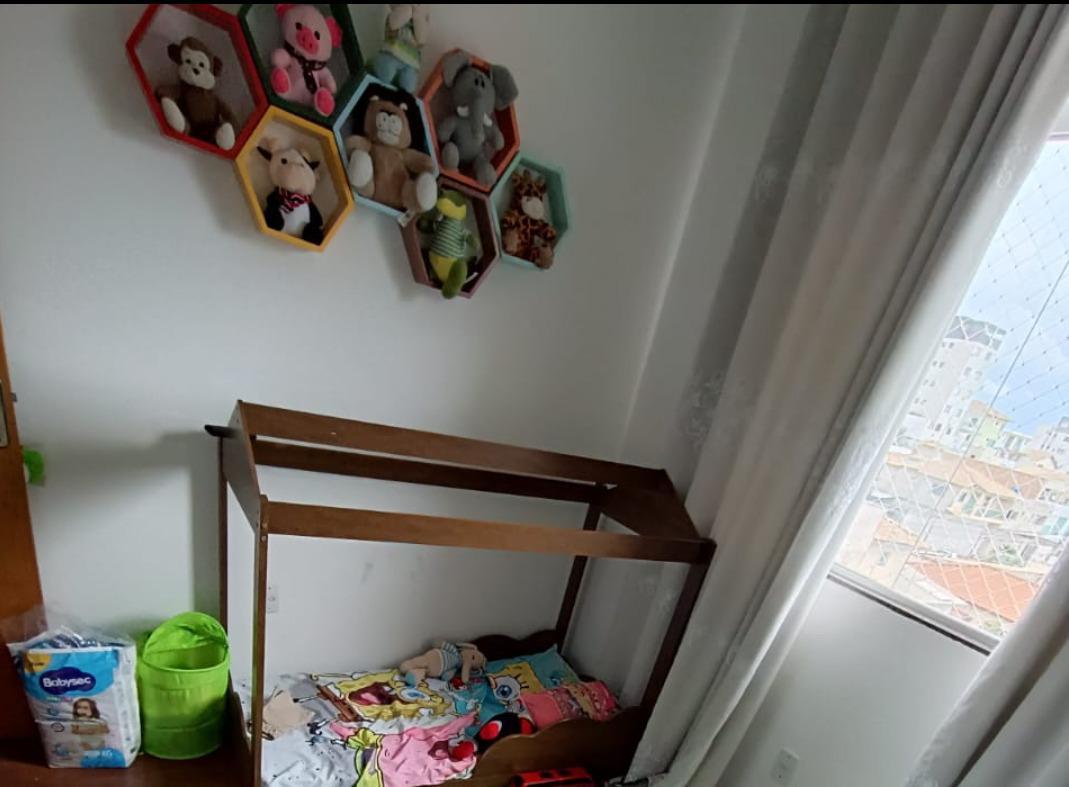Casa, Europa, 3 Quartos, 2 Vagas, 1 Suíte