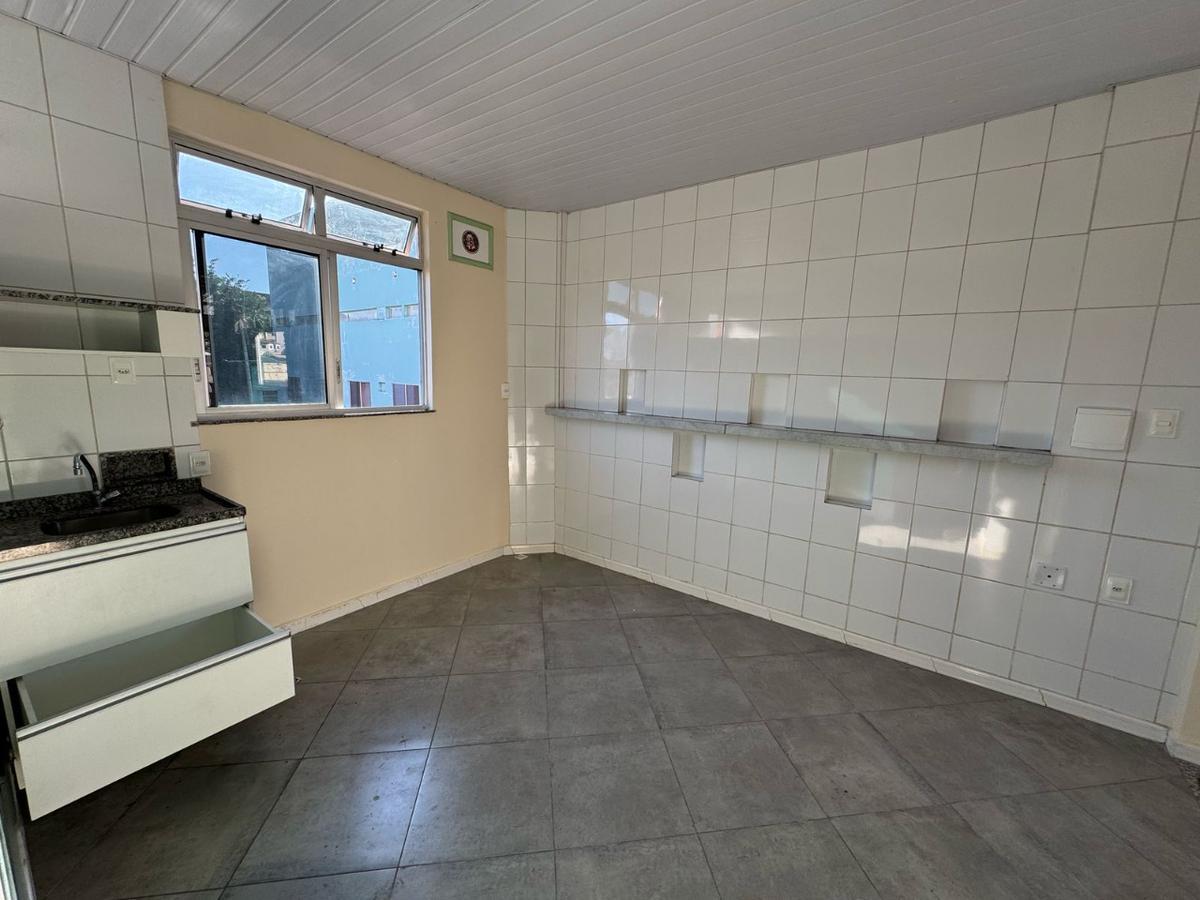 Quitinete, Graça, 1 Quarto, 0 Vaga, 1 Suíte