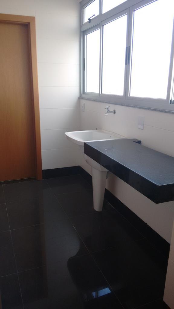 Apartamento, Castelo, 3 Quartos, 2 Vagas, 1 Suíte
