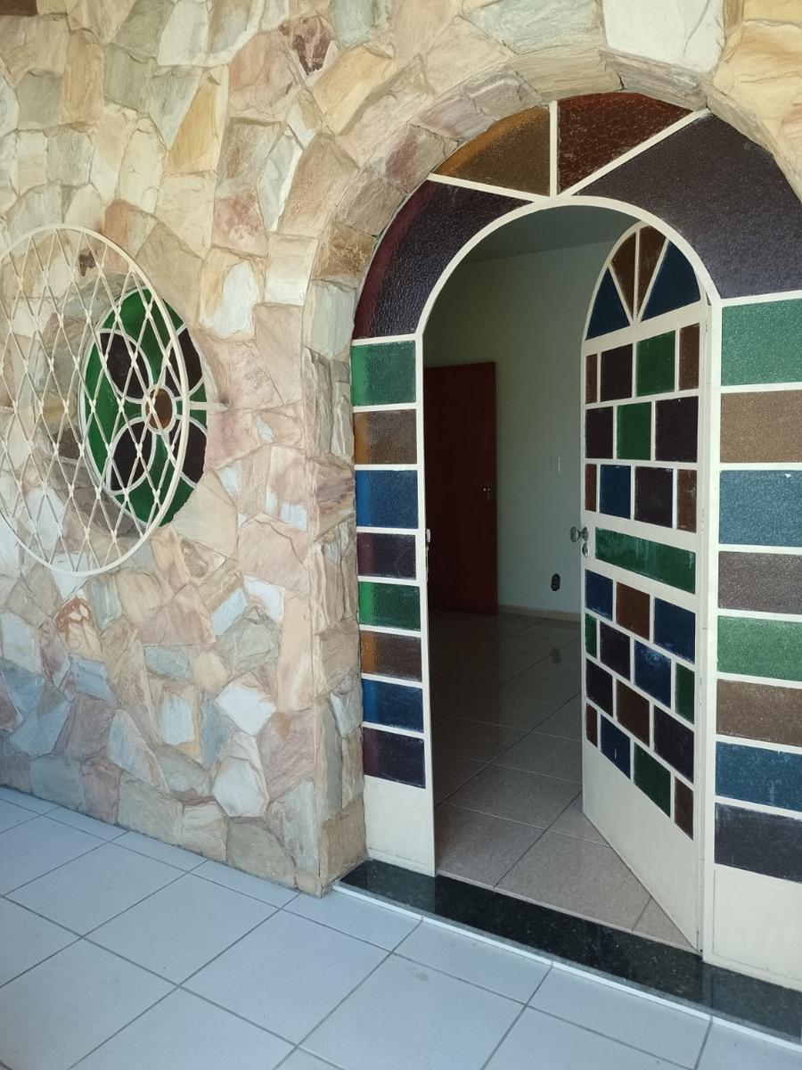 Casa, Coqueiros, 3 Quartos, 2 Vagas, 1 Suíte