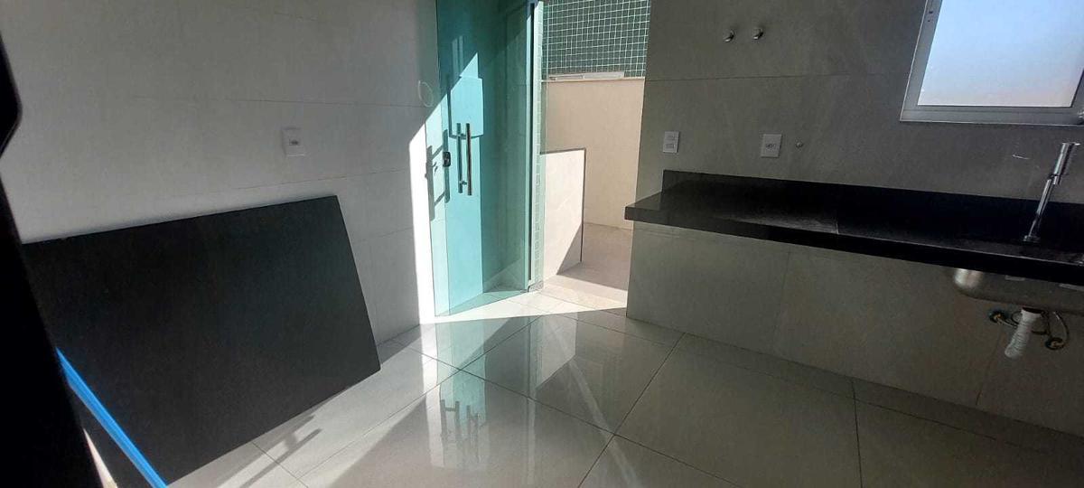 Apartamento, Serrano, 3 Quartos, 2 Vagas, 1 Suíte