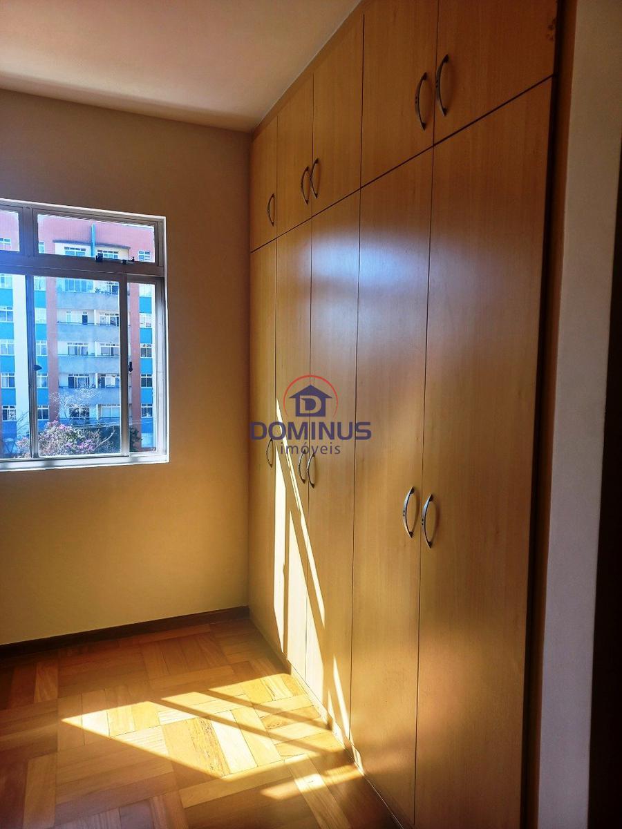 Apartamento, Sagrada Família, 3 Quartos, 2 Vagas, 1 Suíte