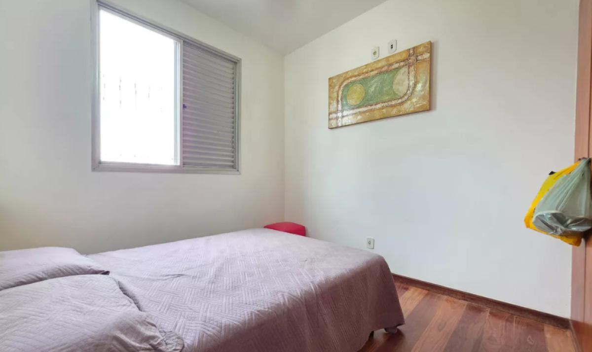 Apartamento, Sagrada Família, 3 Quartos, 2 Vagas, 1 Suíte