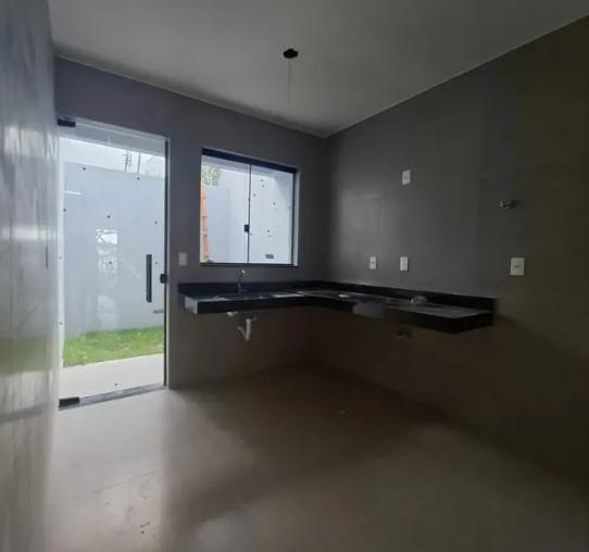 Casa, Santa Mônica, 2 Quartos, 1 Vaga, 2 Suítes